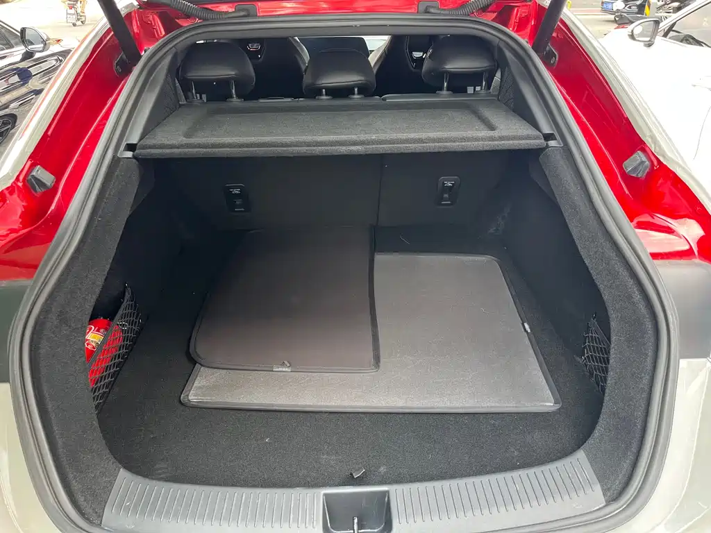 MG MG7 2.0T Auto Trophy+ Extreme Engine Shine World Edition, фото 26