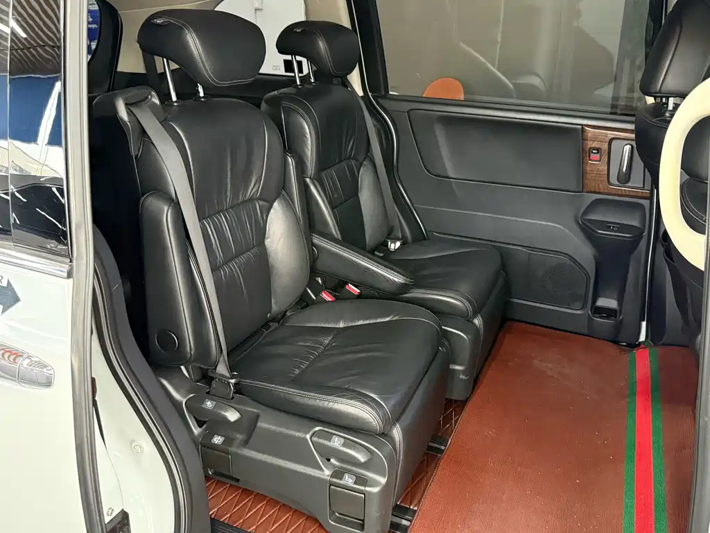 Honda Odyssey — миниатюра 4
