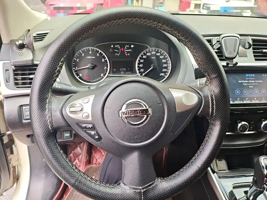 Nissan Sylphy — миниатюра 7
