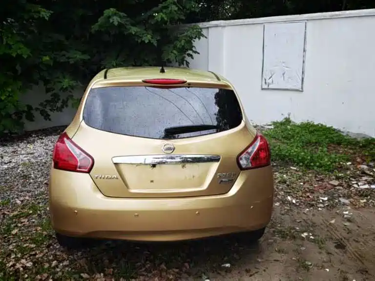 Nissan Tiida — миниатюра 5