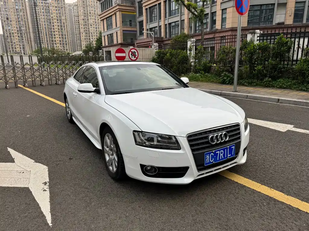 Audi A5 (Import) — миниатюра 8