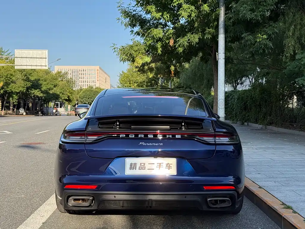 Porsche Panamera — миниатюра 3
