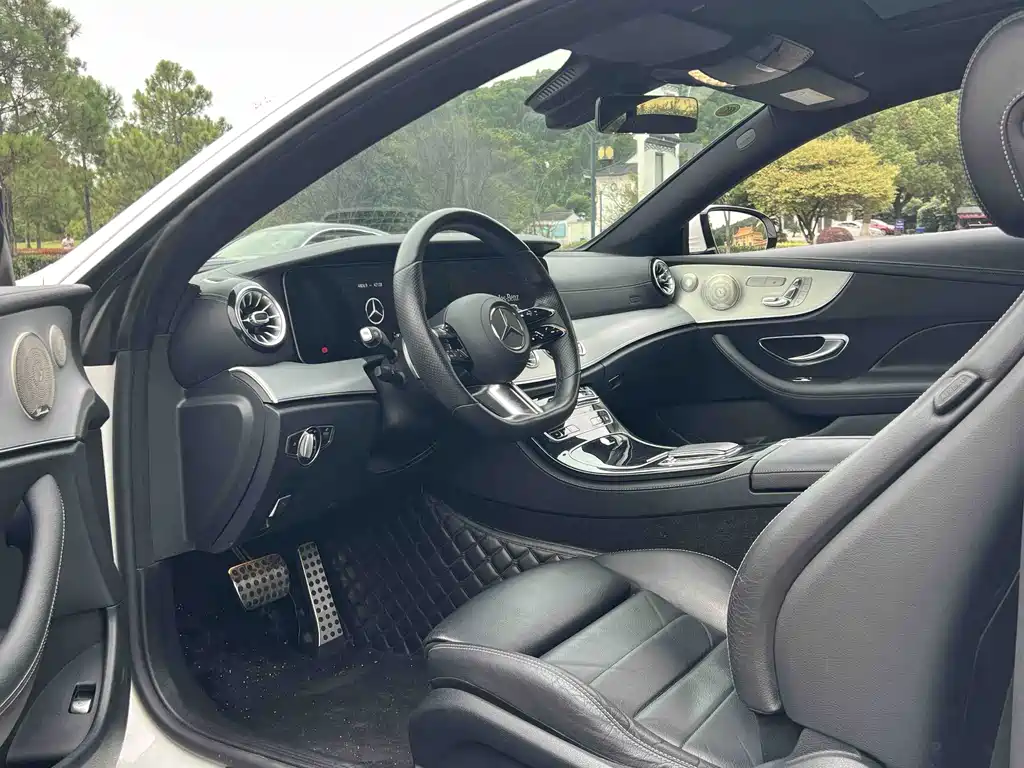Mercedes-Benz E-Class (Import) — миниатюра 8