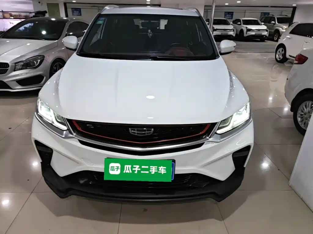 Geely Binyue — миниатюра 3