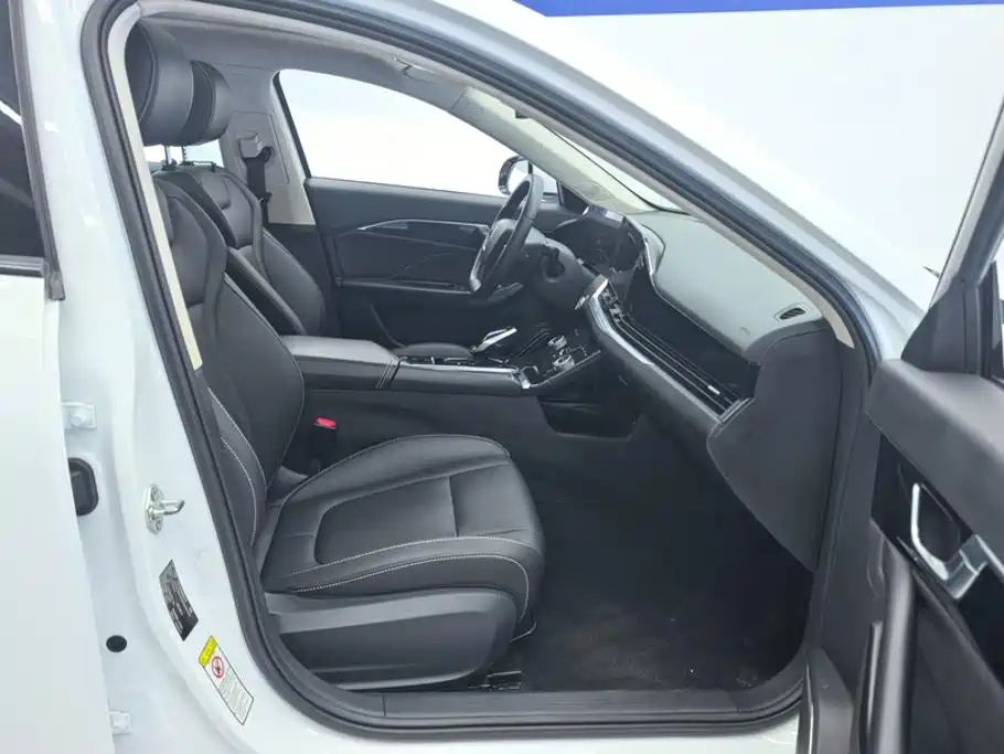 Bestune B70 — миниатюра 8