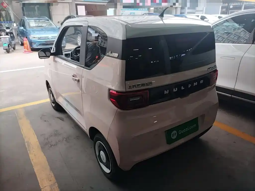 Wuling MINIEV — миниатюра 5