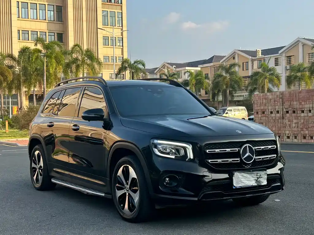 Mercedes-Benz GLB — миниатюра 3