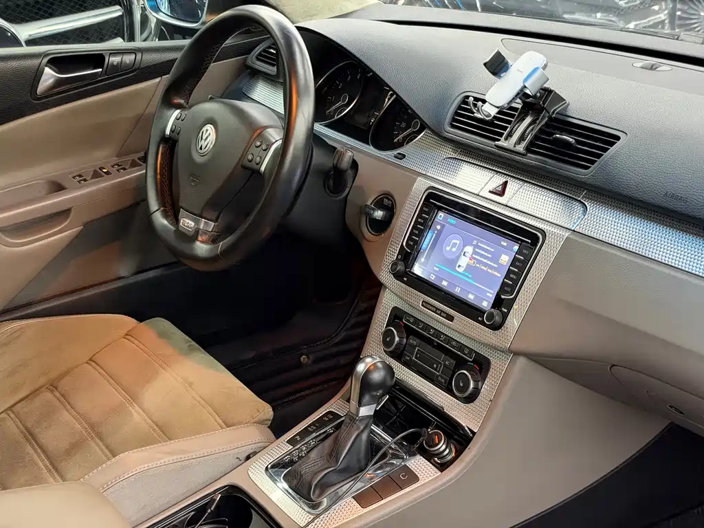 Volkswagen Passat — миниатюра 10