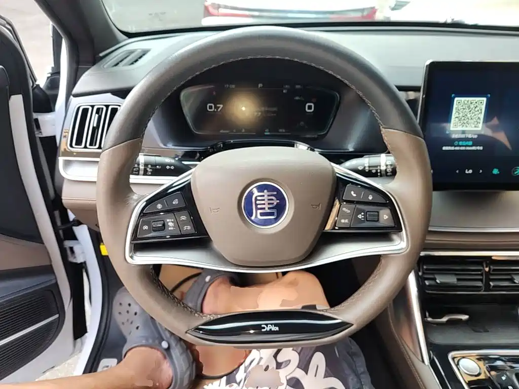 BYD Tang — миниатюра 11