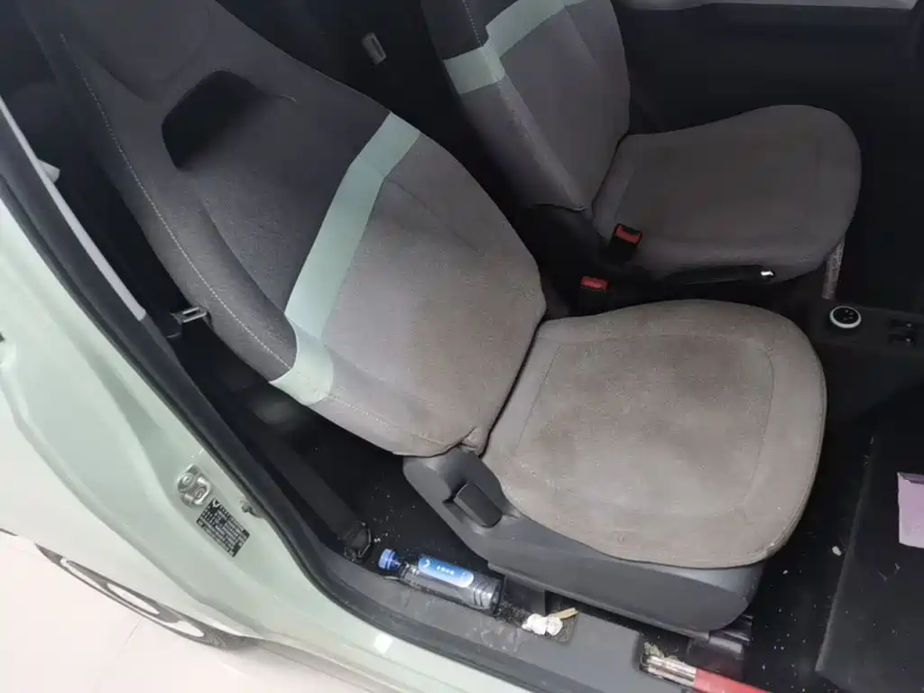 Wuling MINIEV — миниатюра 20
