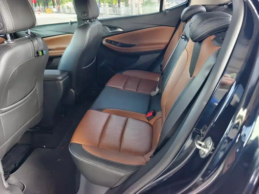 Buick Encore GX — миниатюра 11