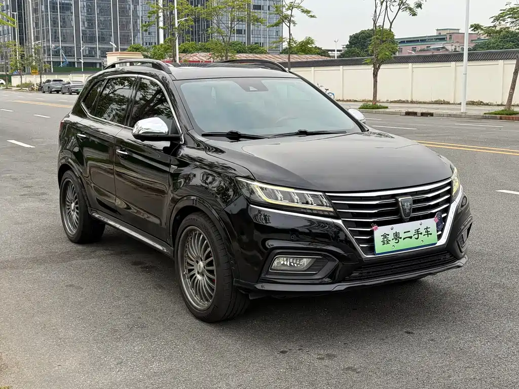 Roewe RX5 New Energy — миниатюра 3