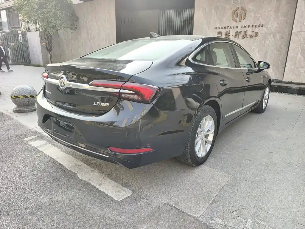 Buick LaCrosse — миниатюра 9