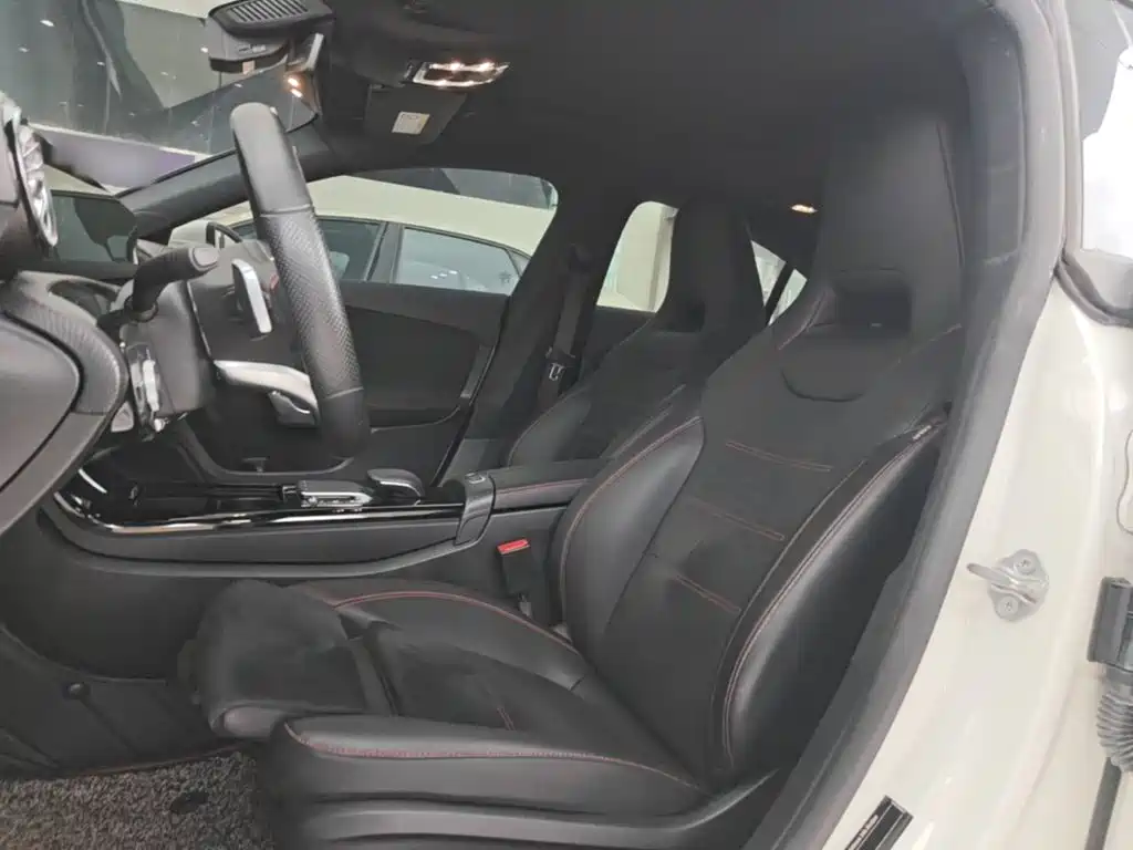 Mercedes-Benz CLA (Import) — миниатюра 15