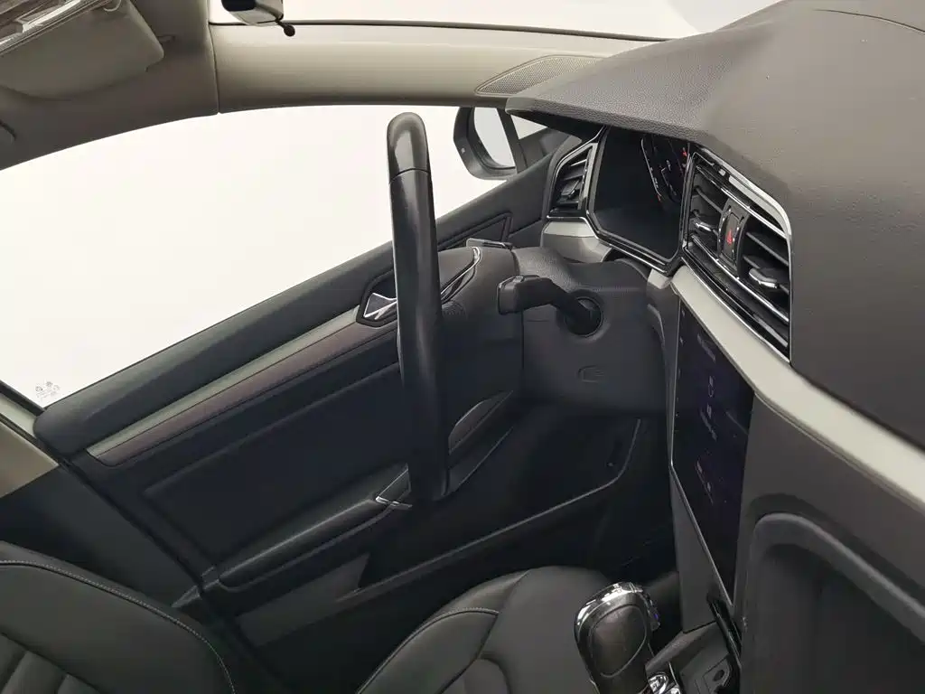 Volkswagen Lamando — миниатюра 22
