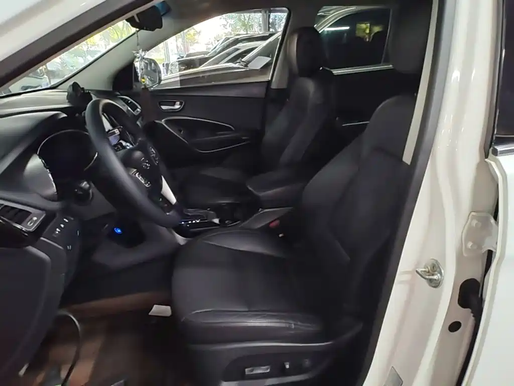 Hyundai Grand Max — миниатюра 15