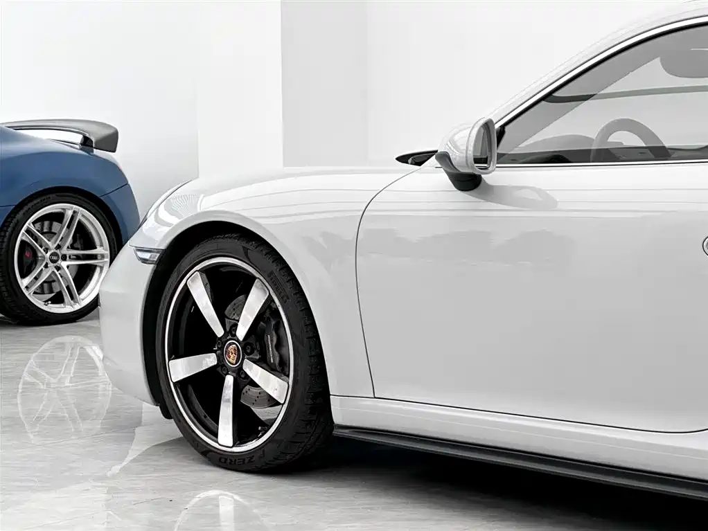Porsche 911 2015 Carrera 3.4L Style Edition