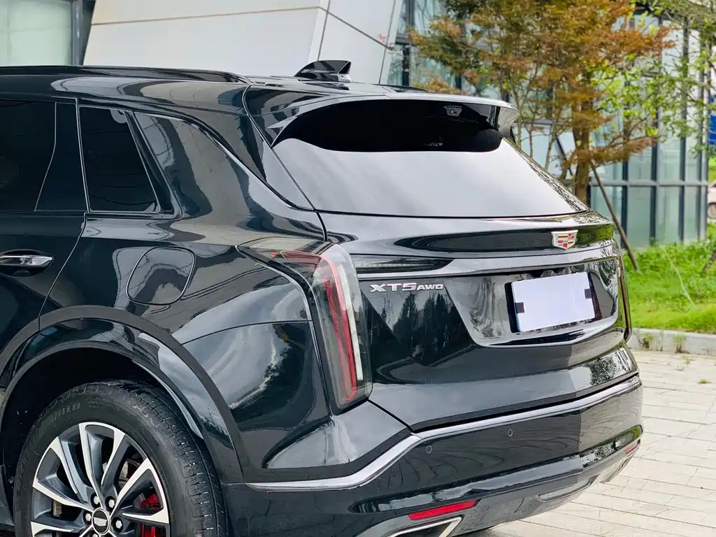 Cadillac XT5 — миниатюра 10