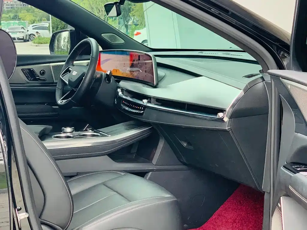 Cadillac XT5 — миниатюра 29