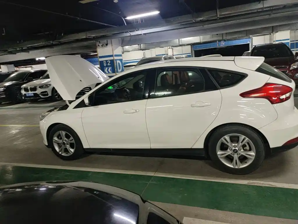 Ford Focus — миниатюра 4