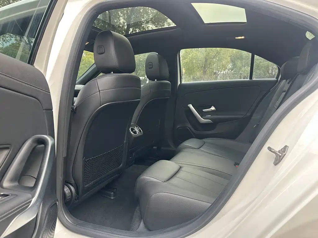 MERCEDES-BENZ A CLASS