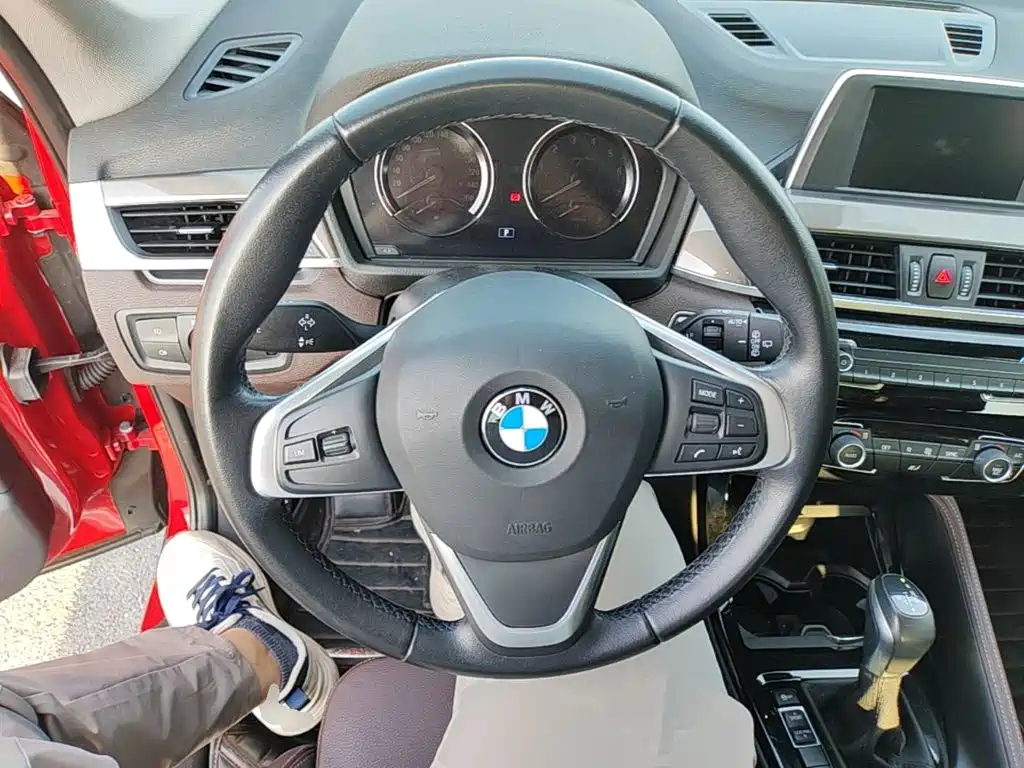 BMW X1 — миниатюра 11