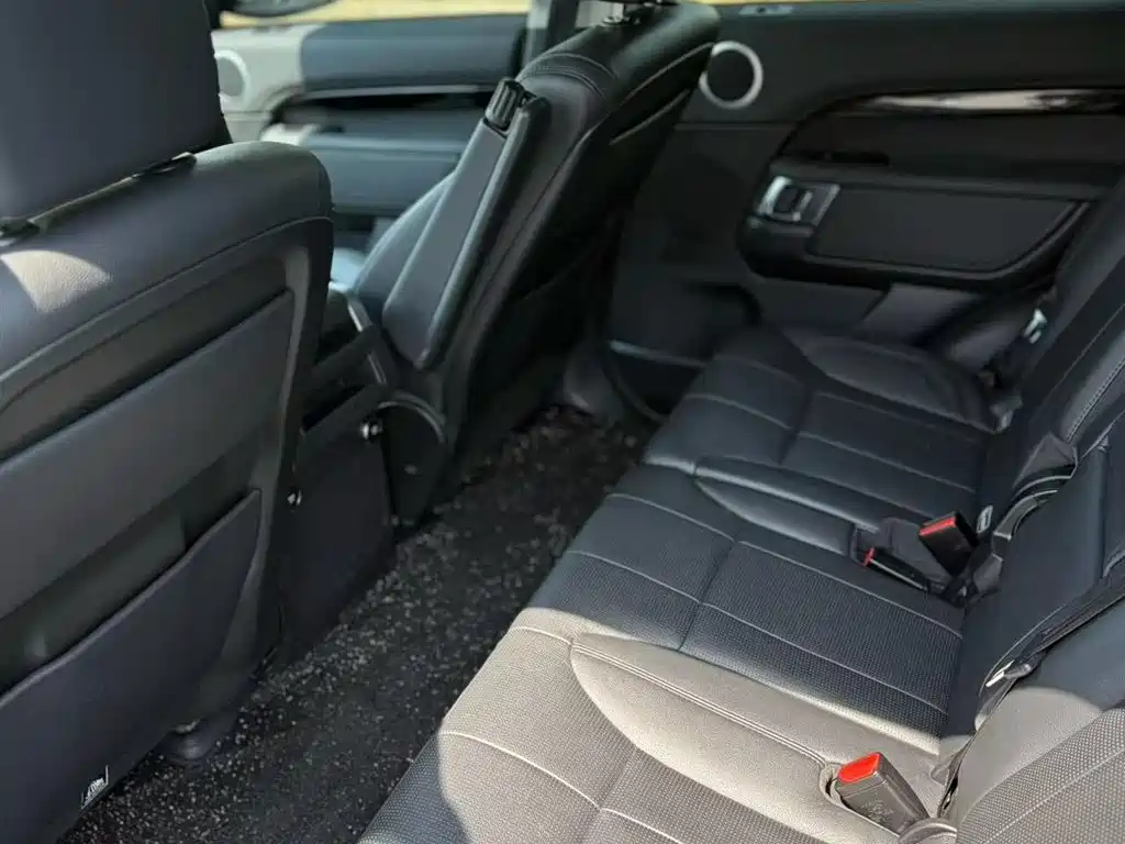 Land Rover Discovery 2019 3.0 SC V6 SE