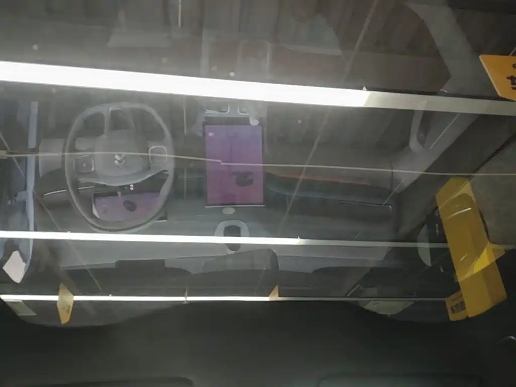 NIO EC6 — миниатюра 18