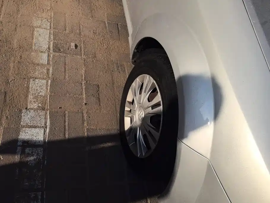 Buick Excelle — миниатюра 6