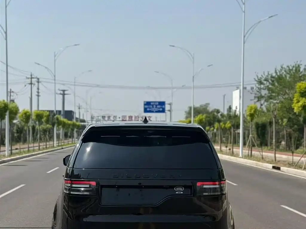 Land Rover Discovery 2019 3.0 SC V6 SE