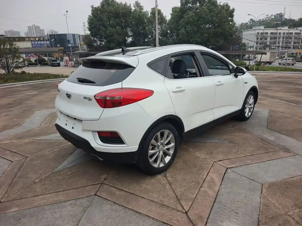 Geely Emgrand GS — миниатюра 7