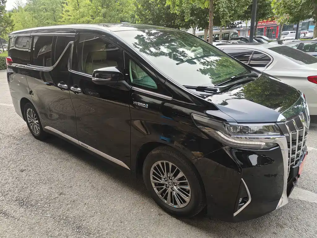 Toyota Alphard 2020 2.5L Luxury