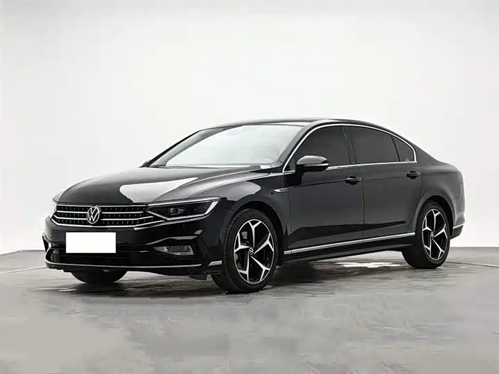 Купить Volkswagen Magotan