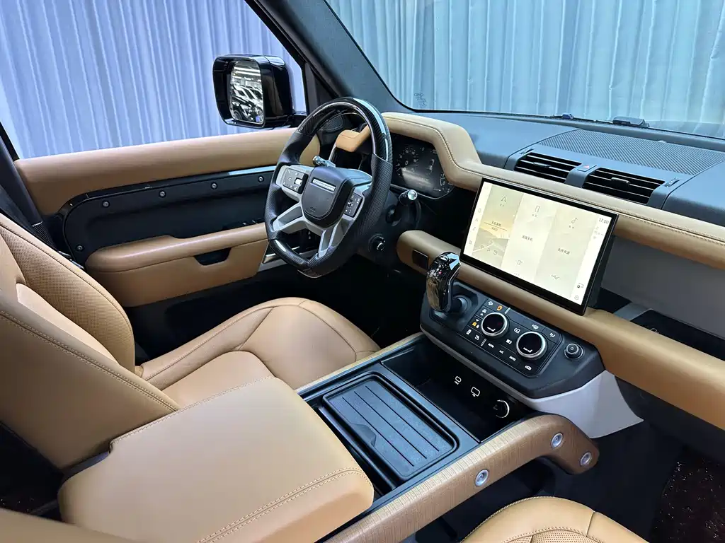 Land Rover Defender — миниатюра 15