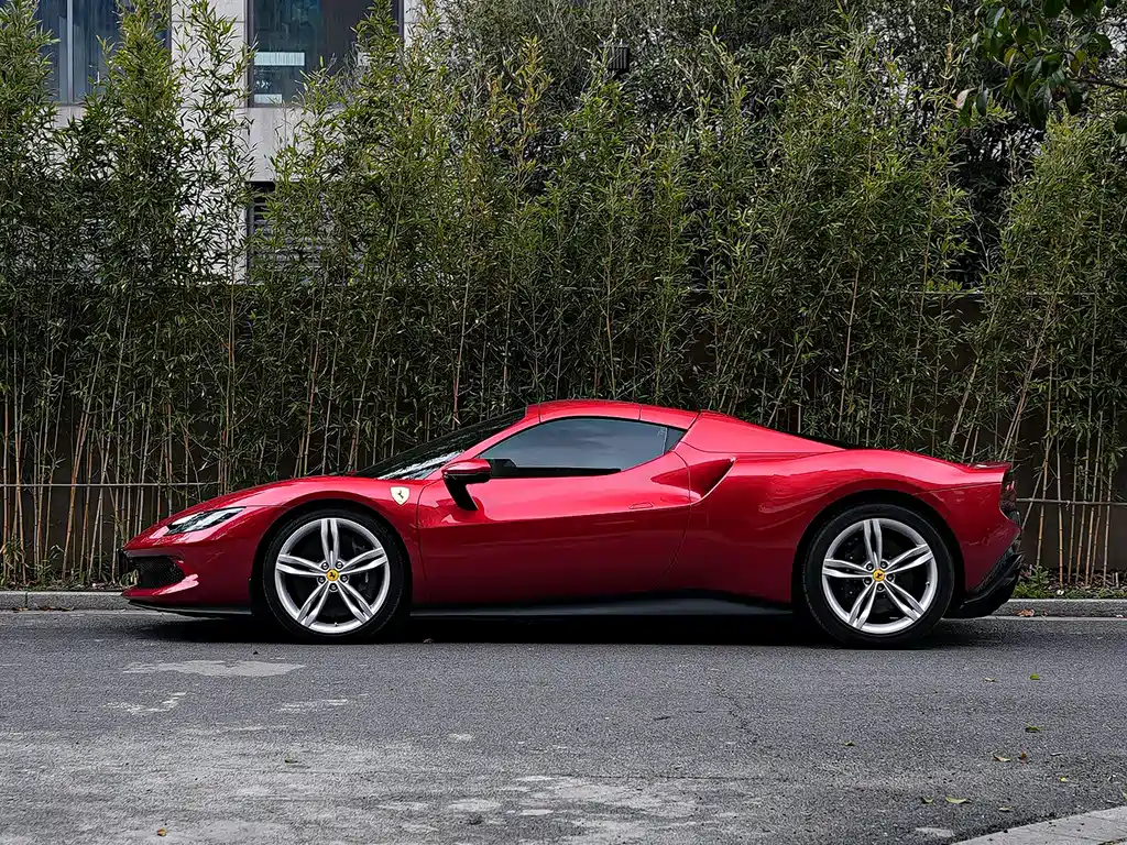 Ferrari 296 2022 3.0T V6 GTS
