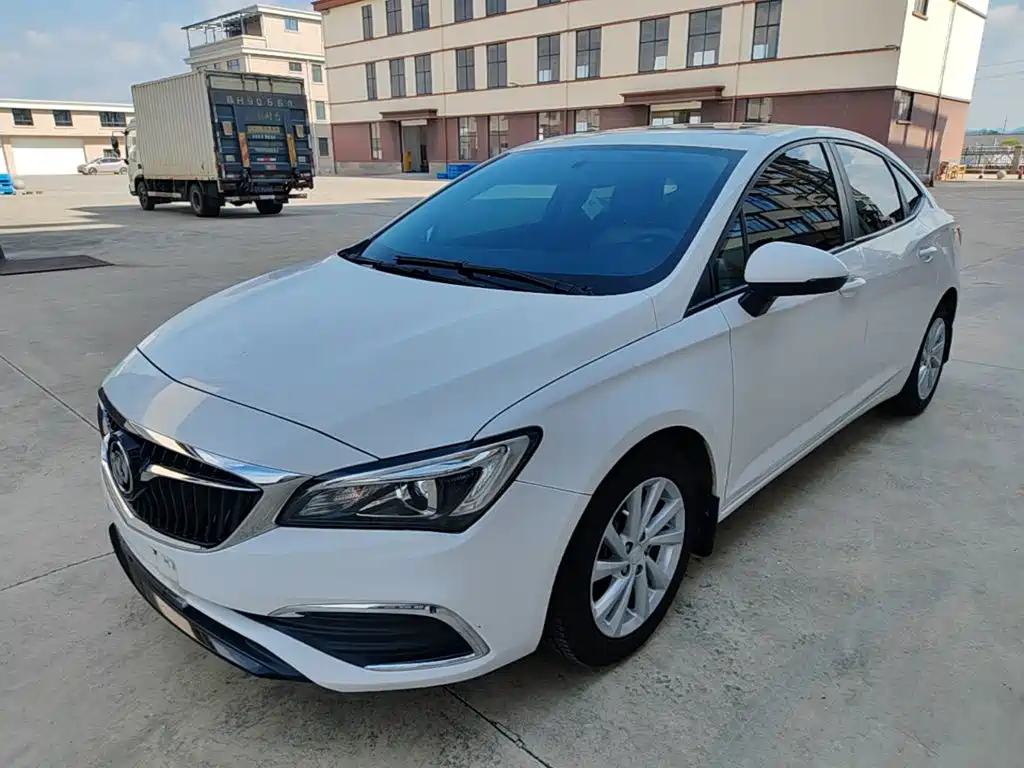 Buick Verano — миниатюра 2