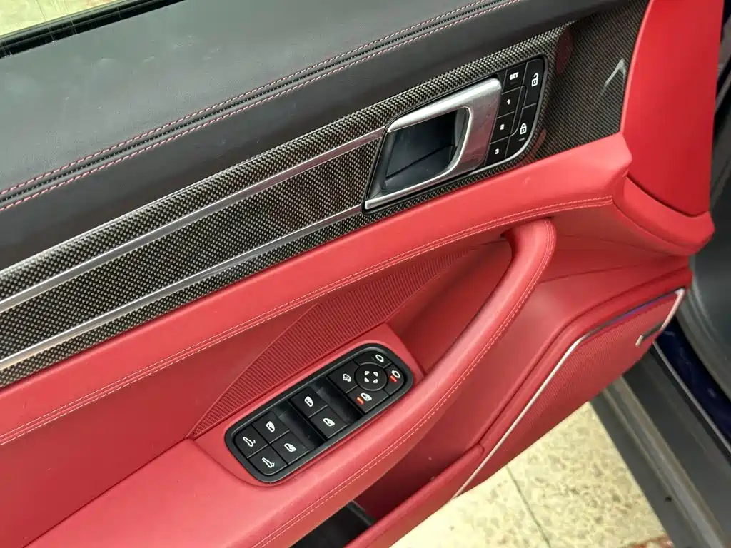 Porsche Panamera — миниатюра 26