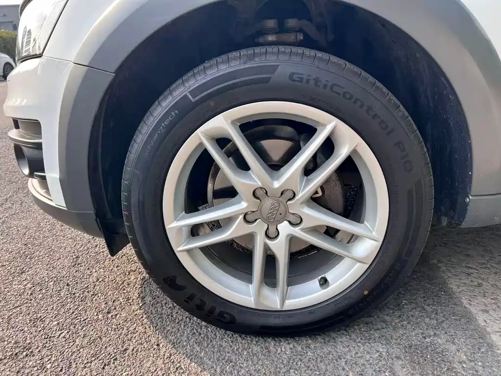 Audi Q5 — миниатюра 9
