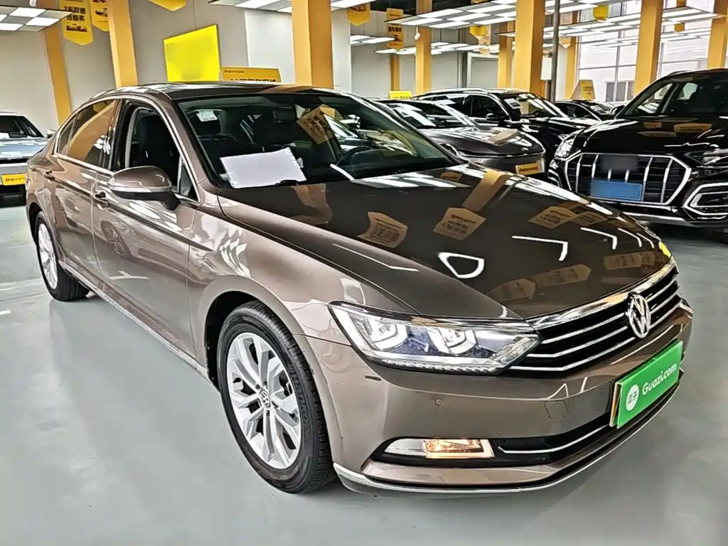 Volkswagen Magotan — миниатюра 4
