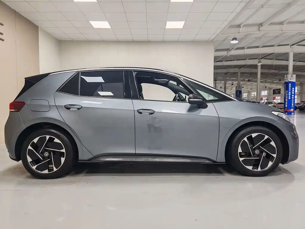 Volkswagen ID.3 — миниатюра 12