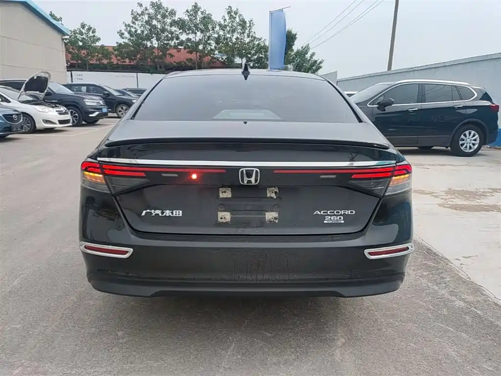 Honda Accord 2023 260TURBO Smart