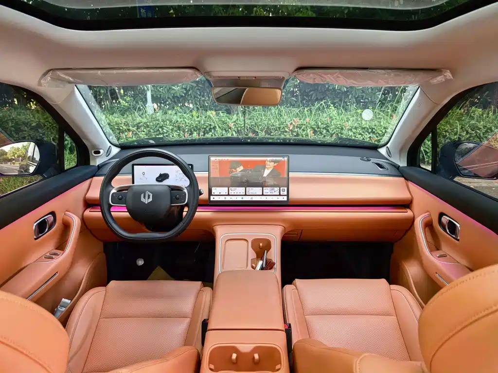 Leapmotor Leapmotor C10 — миниатюра 11