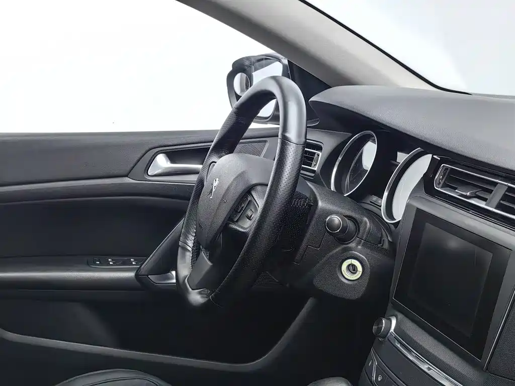 Peugeot 408 — миниатюра 22