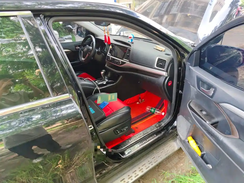 Toyota Highlander — миниатюра 19