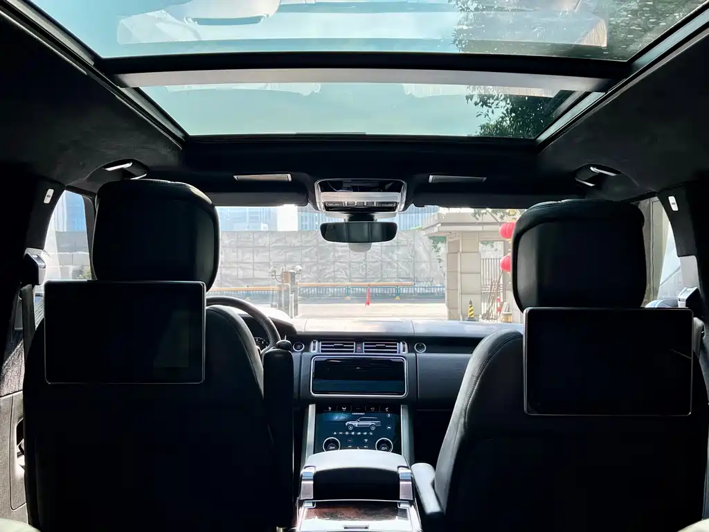 Land Rover Range Rover — миниатюра 34
