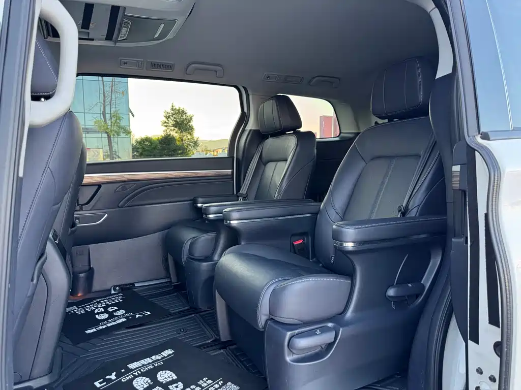 GAC Motor Trumpchi M8 — миниатюра 11