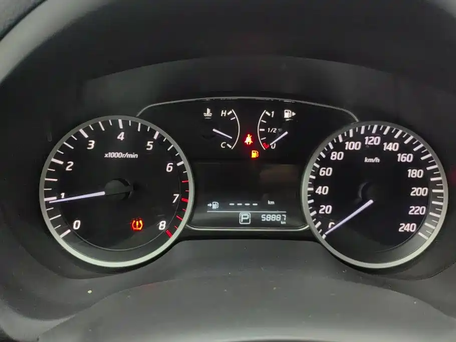 Nissan Sylphy — миниатюра 14