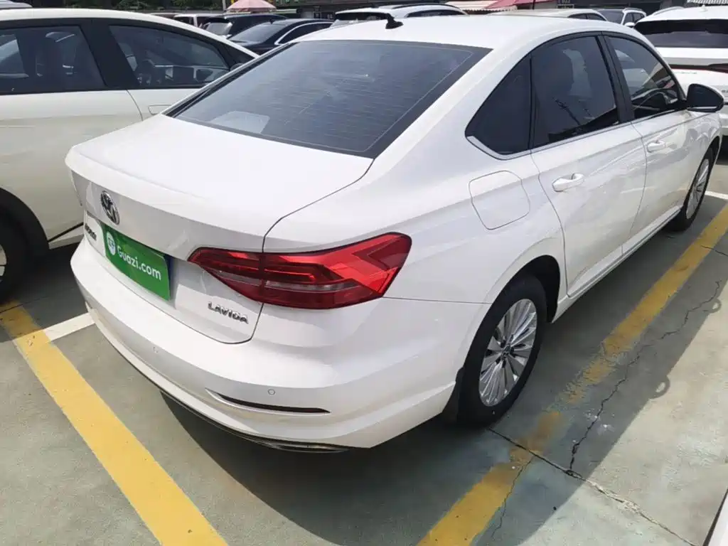 Volkswagen Lavida 2018 1.5L AT Comfort V