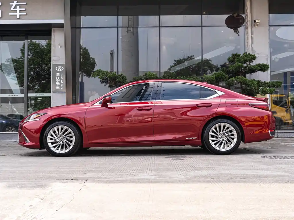Lexus ES — миниатюра 4