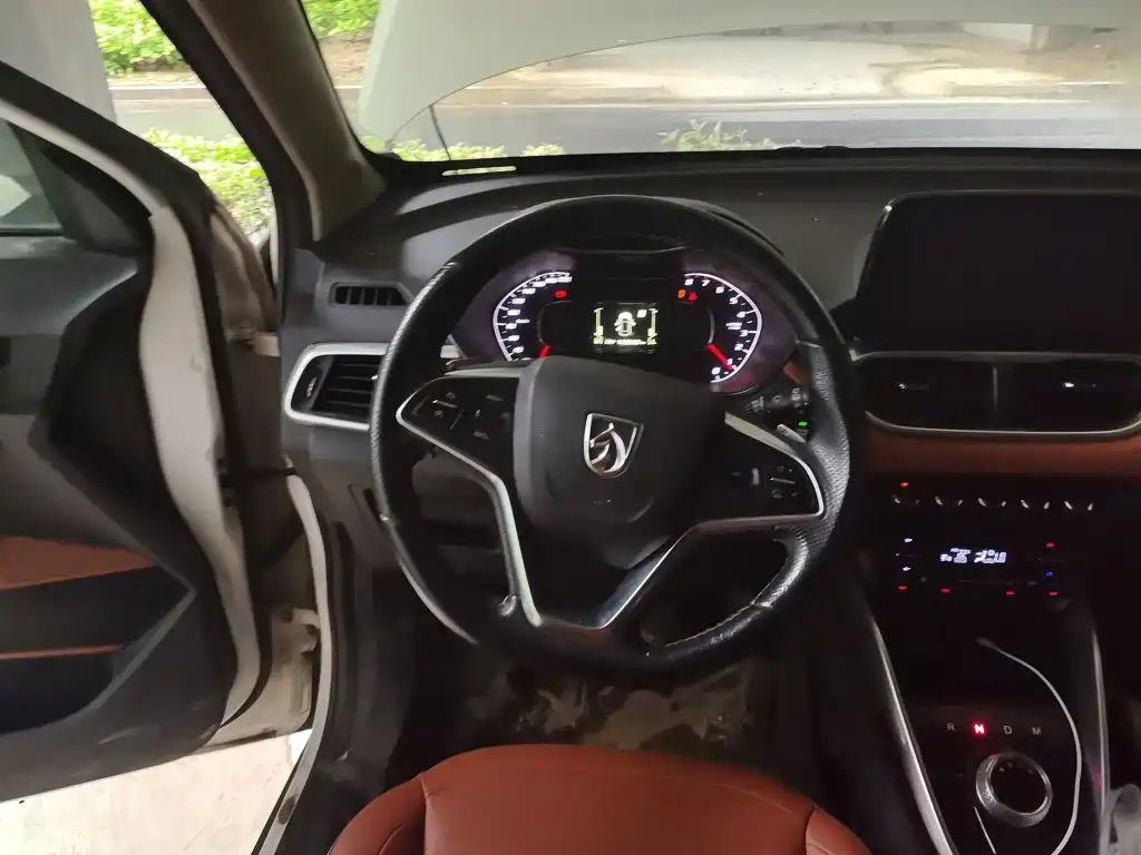 Baojun 510 2017 1.5L AT Luxury